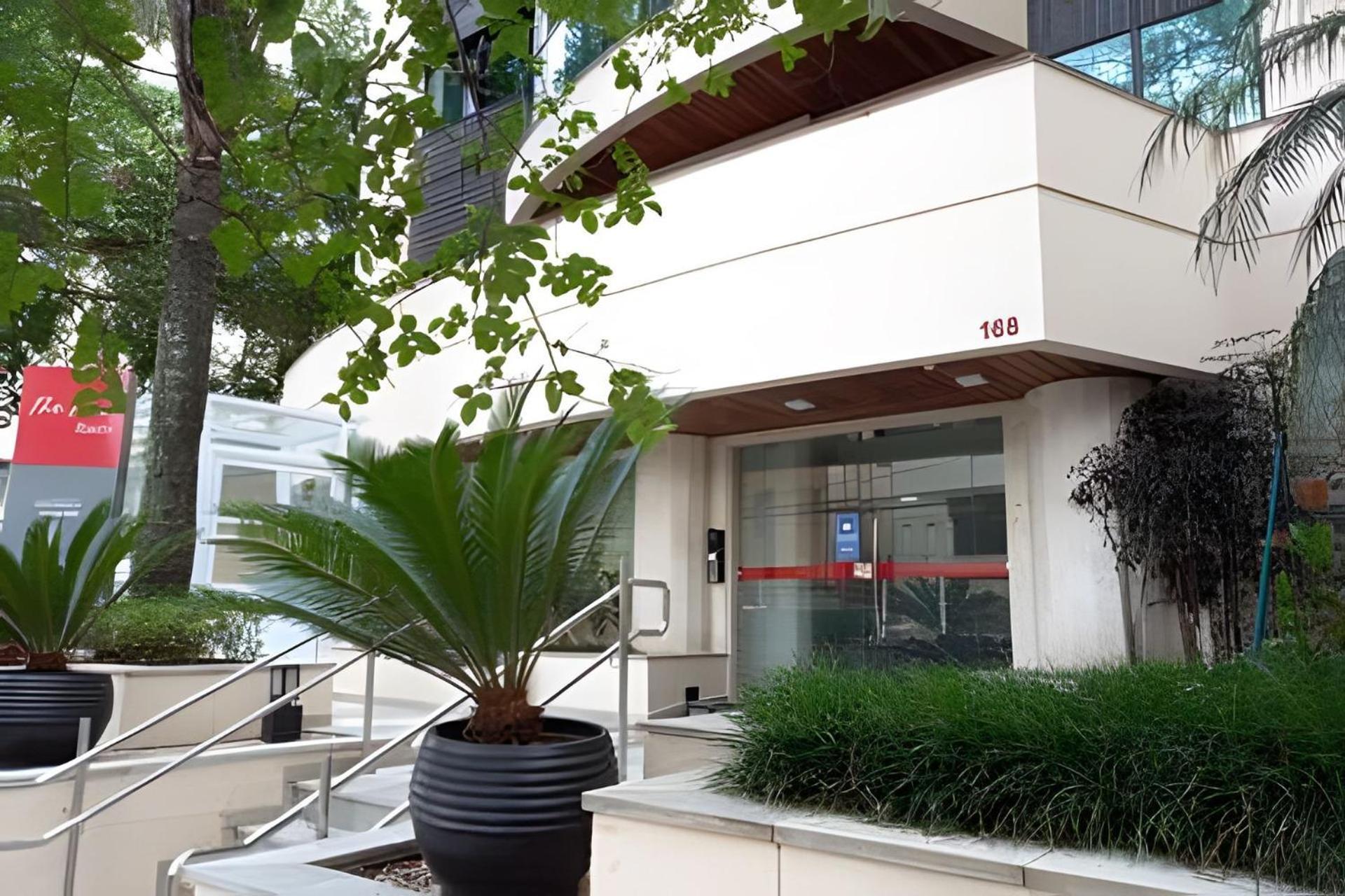 Cond The Town Flats Apartamento
